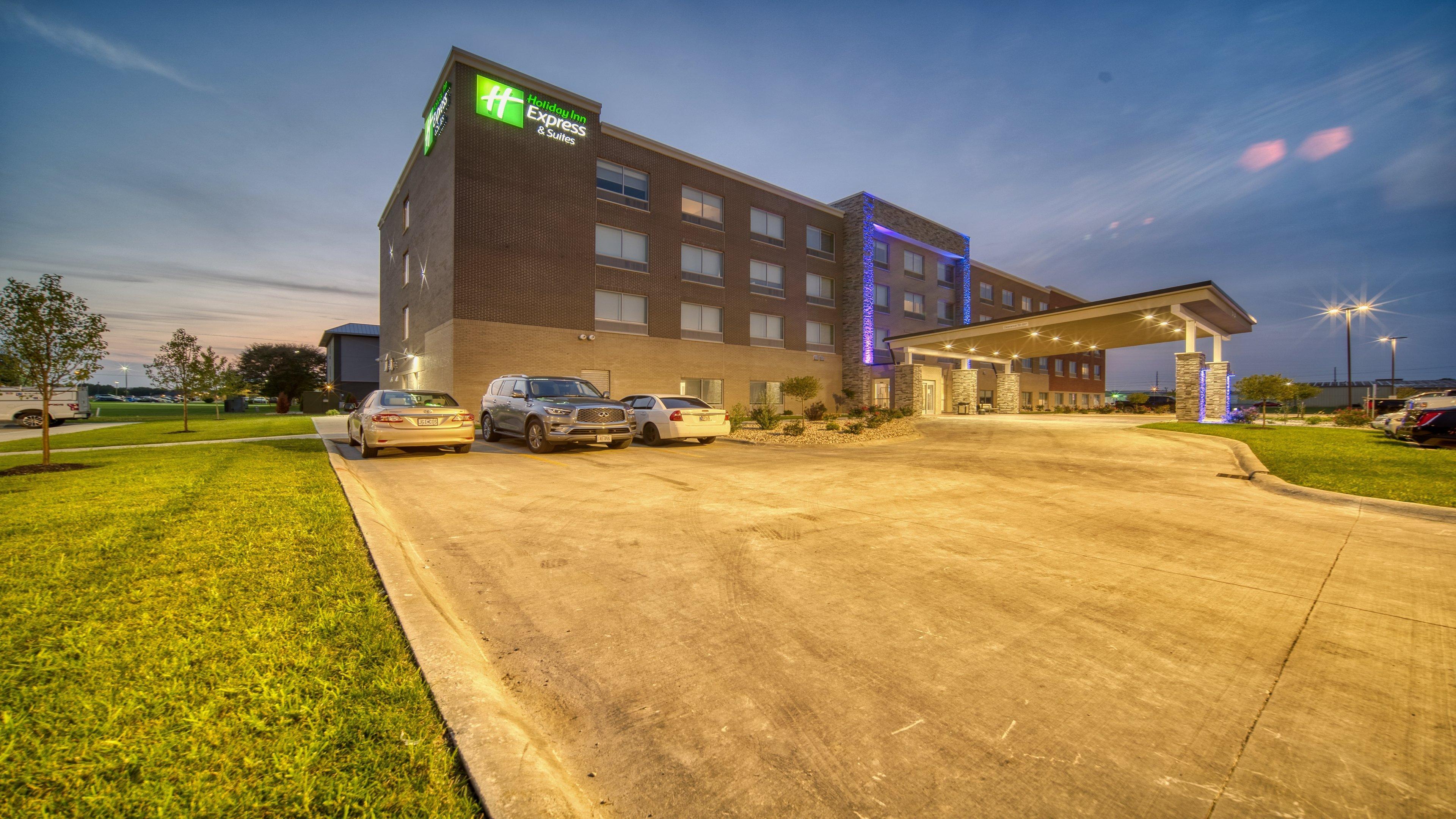 Holiday Inn Express & Suites - Kokomo South By Ihg Экстерьер фото